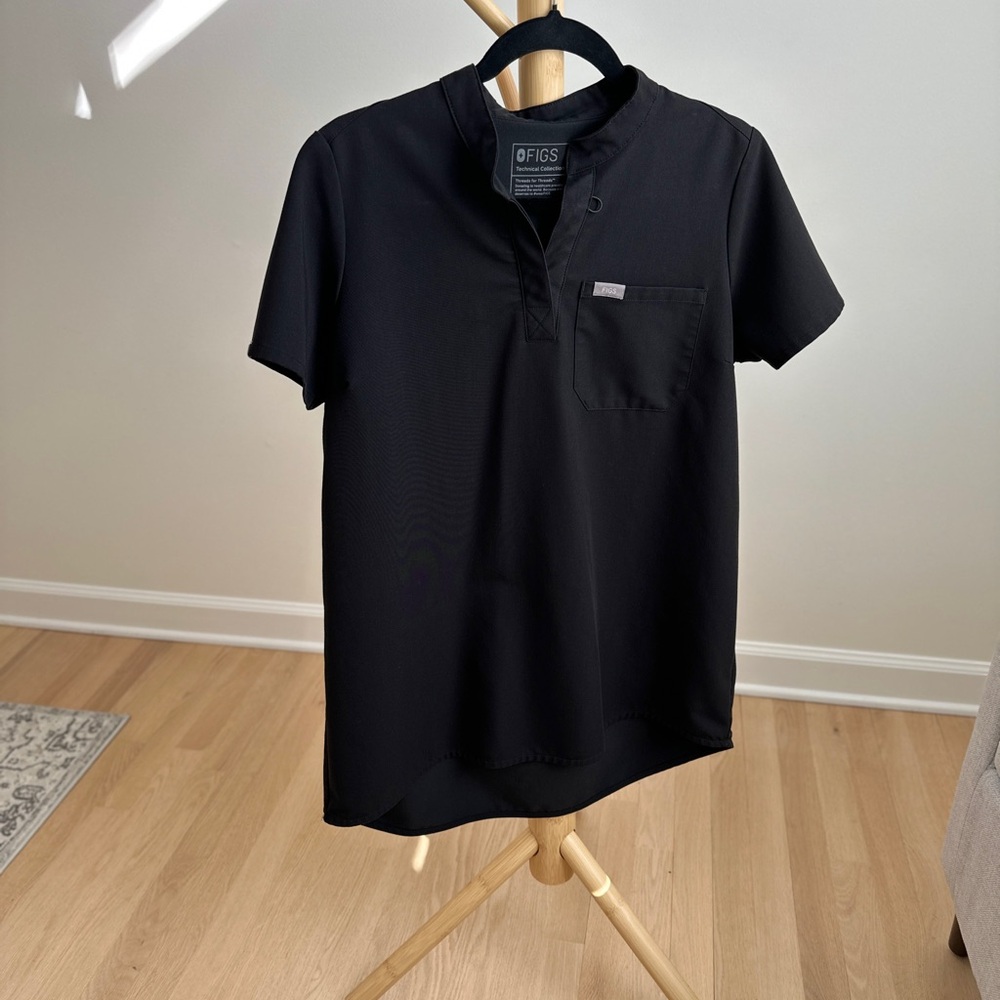 Figs Kitale Maternity Scrub Top